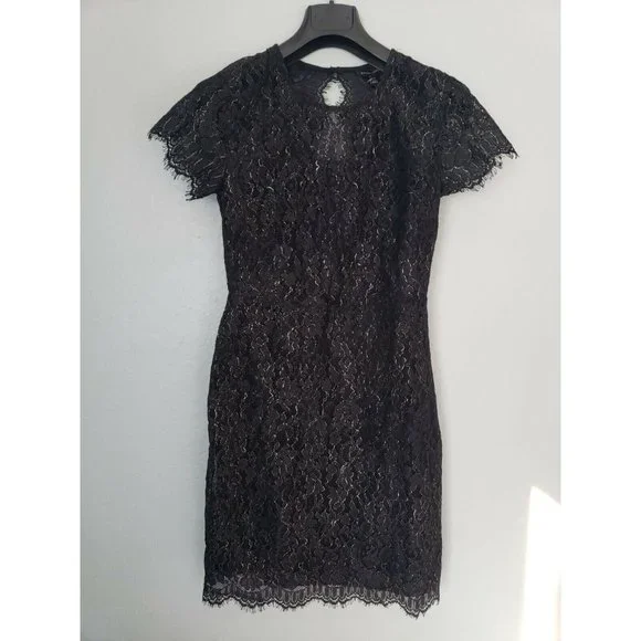Banana Republic | Dresses | Nwt Banana Republic Factory Fitted Lace Dress  With Gold Accent In 2 | Poshmark
